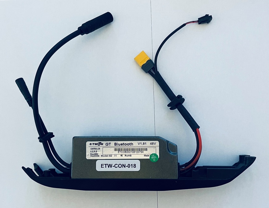 Contrôleur E-TWOW GT Premium SE NOIR V1 et GT SL (Ailettes refroidissement) Contrôleur pour GT SE V1 et GT SL

AVEC ailettes 

AVEC double sécurité

Compatible GTSE et GTSL