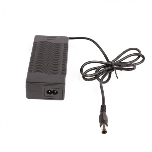 Chargeur 33V 2Ah pour E-TWOW Booster Plus - connecteur 8 mm - SANS CORDON ALIMENTATION