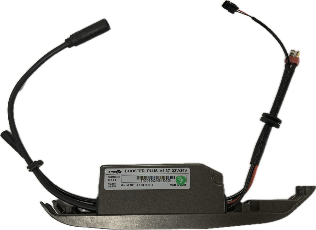 Contrôleur gris 36V E-TWOW pour S+ Premium (avec ailettes de refroidissement) 36V
AVEC ailettes de refroidissement 
Pour Booster + et Booster S+ Premium ETW-CON-023