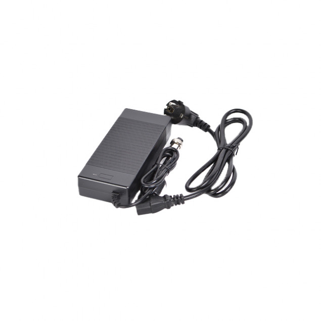 Chargeur d’origine pour trottinettes ZERO 10 / 10X ( Z10 et Z10X ) équipées d’une batterie 60V. Charge 2A